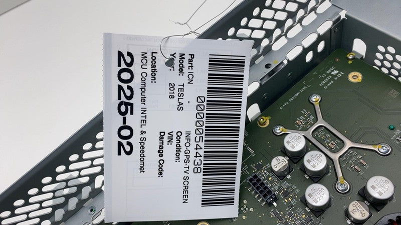 ⭕ 16-20 Model S MS Display Screen MCU Media Control & Speedometer 1451