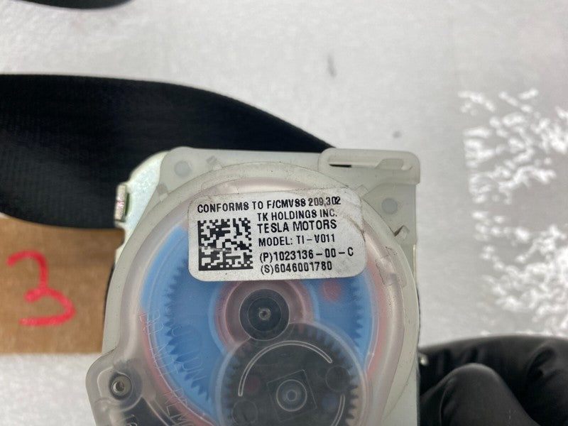 102313600C ⭕ 16-20 Model S Rear Driver Side 2nd Row Seat Belt & Retractor Left 1023136-00-C
