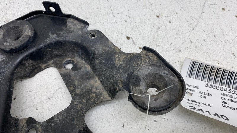 ⭕ 2017-2020 Maserati Levante Engine Air Cleaner Filter Mounting Suppor