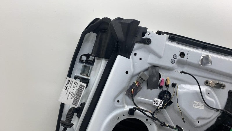 ⭕ 2016-2020 Tesla Model S Rear Passenger Side Door Panel Shell Right W