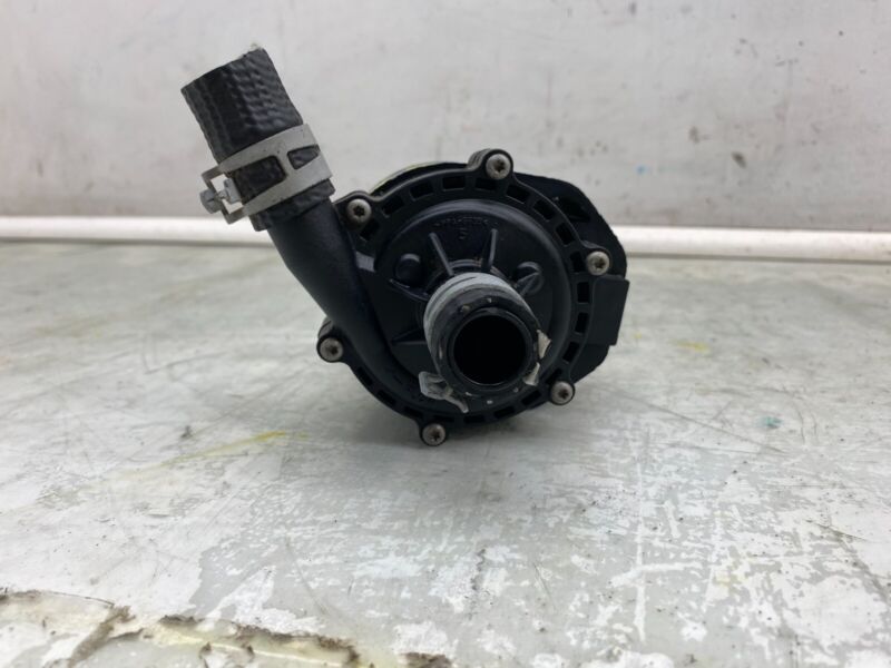 2016-2020 Tesla Model S X Cooling System Auxiliary Water Coolant Pump FWD Assy