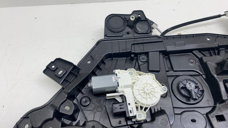 ⭕20-24 Model Y Front Right Door Window Regulator & Motor w/ Carrier 14