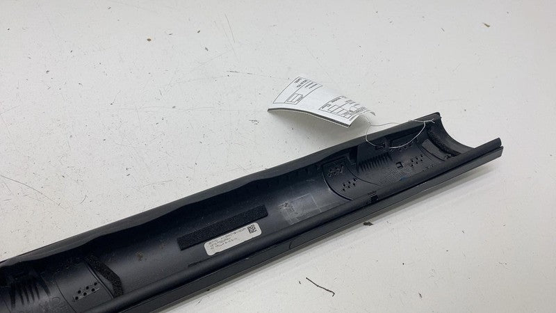 PT00015998 H ⭕ 22-24 R1T R1S Front Right Exterior A-Pillar Trim Applique Molding PT00015998-H