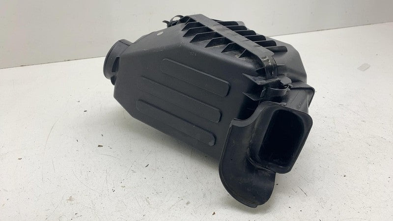 04627063AD ⭕ 2011-2018 Jeep Wrangler Air Cleaner Intake Filter Box Housing OEM 04627063AD