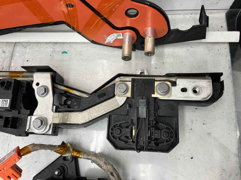 ⭕ 21 Tesla Model S Plaid Battery Power Conversion Charger Penthouse 11