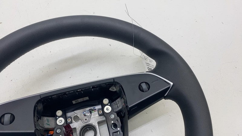 ⭕ 2024 2025 Model 3 Front Highland Steering Wheel w/ Control Switch 17