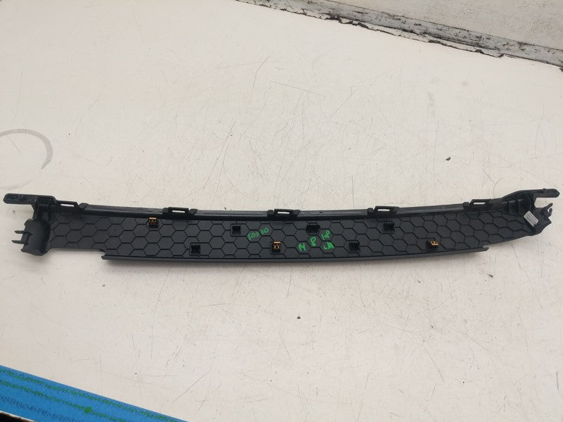 1105132 00 E ⭕ 2016-2022 Tesla Model X Rear Side Plastic Spine Racetrack Left LH 1105132-00-E