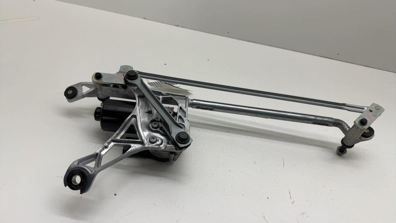 761 955 113 ⭕2019-2024 Porsche Cayenne Front Windshield Wiper Motor w/ Linkage OEM 761955113