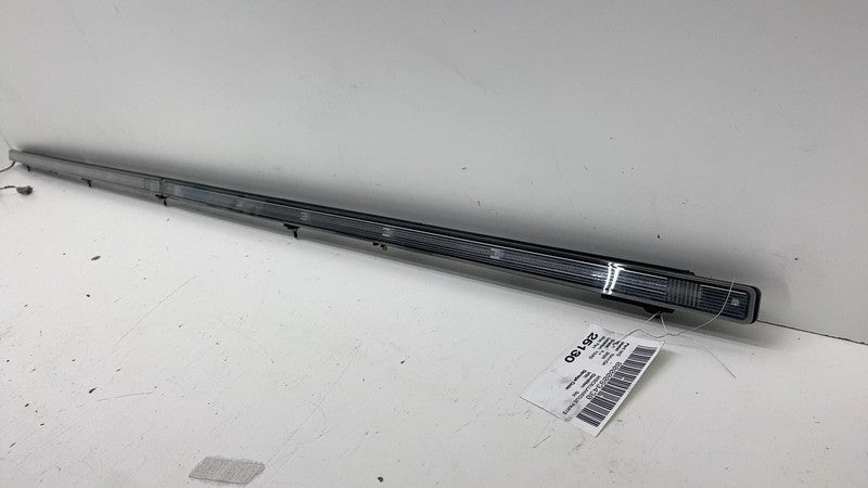 ⭕ 2018-2024 Lincoln Navigator Left Running Board Step Pad Light JL7B-1