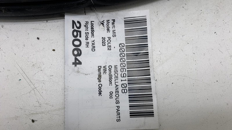 31662569 ⭕ 21-23 Polestar 2 Front Passenger Door Body Weatherstrip Seal Right RH 31662569
