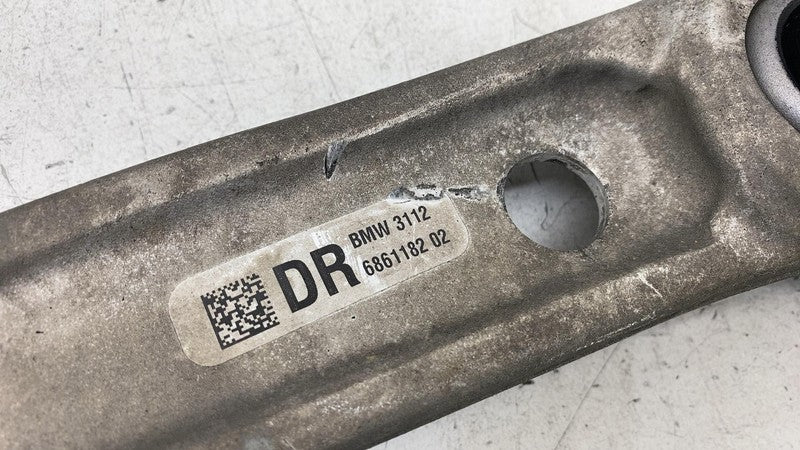 2018-2020 BMW 530e Front Right Spindle Knuckle w/ Upper & Lower Contro