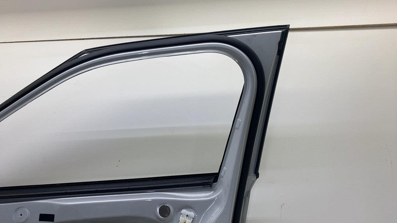 ⭕ 2021-2023 Polestar 2 Front Passenger Right Door Shell Panel Cover Silver - 729