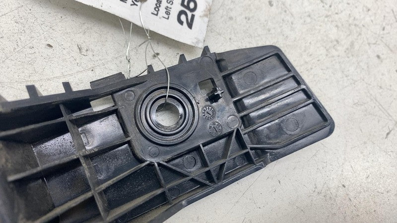 ⭕ 17-23 Tesla Model 3 Rear Left Taillight Tail Lamp Mount Bracket 1083