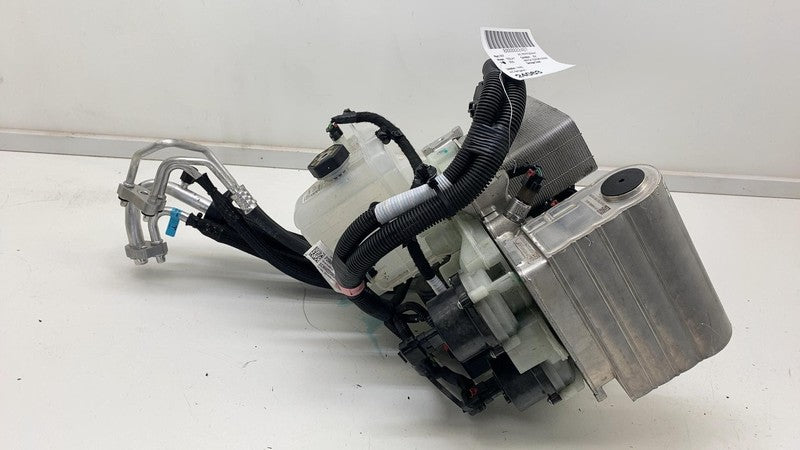 ⭕ 2020-2024 Tesla Model Y Supermanifold Refrigerant Chiller w/ Coolant