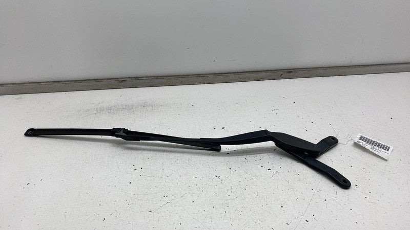 ⭕ 10-16 Mercedes E350 E-Class W212 Front Wiper Arm Windshield Right A2