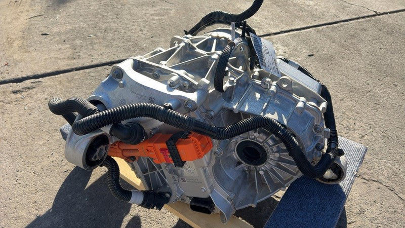 1120990-17-J ⭕ 24-25 Model 3 M3 Rear Drive Unit Engine Motor Low Current *3k ml* 1120990-17-J