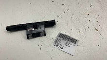 ⭕ 2022-2024 Rivian R1T Front Left Door Window Glass Rearward Channel PT00015526