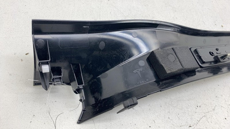 ⭕ 2021-2023 Tesla Model X Front Left Door Lower Sill Scuff Plate Trim 