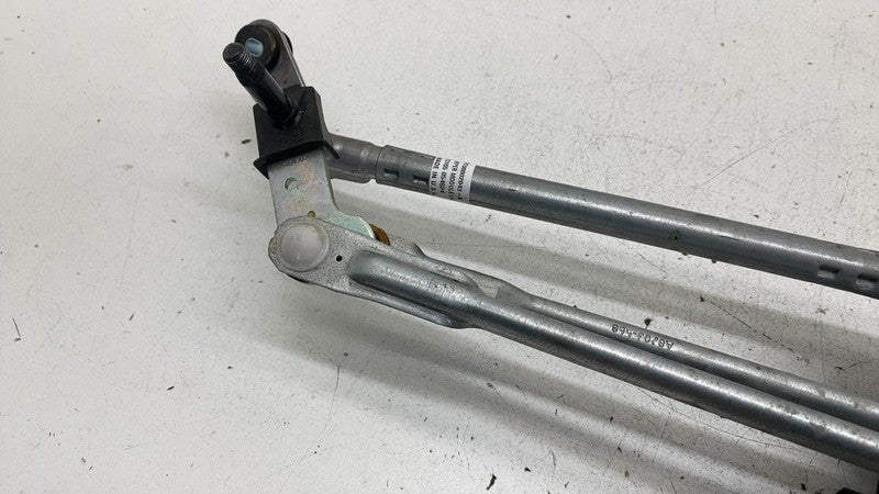 PT00002043K ⭕ 2022-2023 Rivian R1T R1S Front Windshield Wiper Linkage w/ Motor PT00002043-K