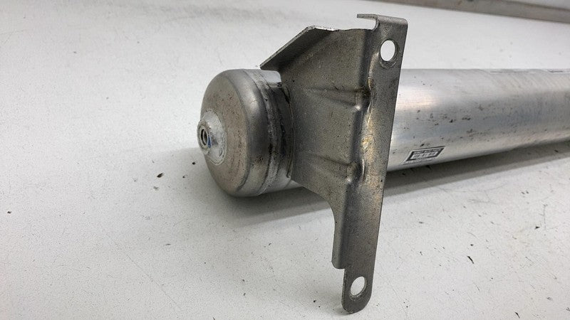6700375210 ⭕17-20 Maserati Levante Front Air Ride Suspension Pump Reservoir Tank 6700375210