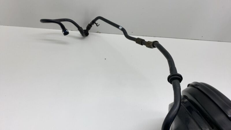 7P0612101B 2011-2018 Porsche Cayenne Power Brake Booster Master Cylinder w/ Reservoir OEM
