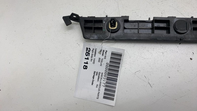 ⭕ 17-23 Model 3 M3 Rear Right Bumper Support Retainer Wing Bracket 108