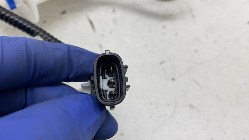 ⭕ 2023 2024 Toyota Prius Fuel Gas Tank Pump Sending Unit Assembly 7702