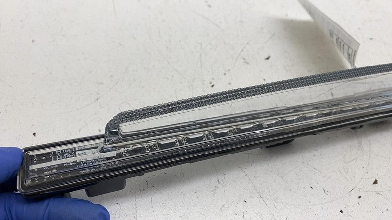 PT00002142 ⭕22-25 Rivian R1S Rear Left Trunk Lid High Mount Brake Light Stop Lamp PT0000214