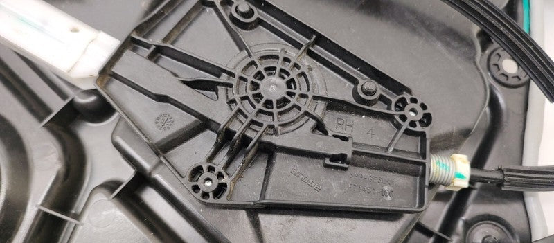 ⭕ 20-24 Tesla Model Y Rear Passenger Right Window Regulator & Motor 14