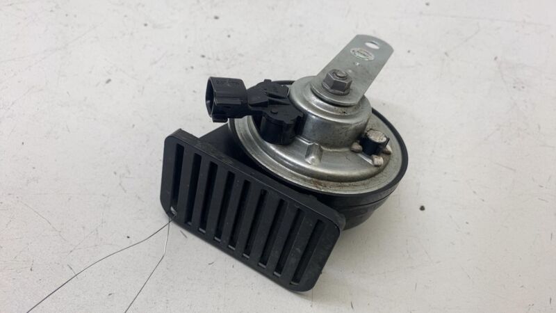 ⭕2014-2023 Ram ProMaster 1500 2500 3500 Low Pitch Tone Horn Alarm Siren Assembly