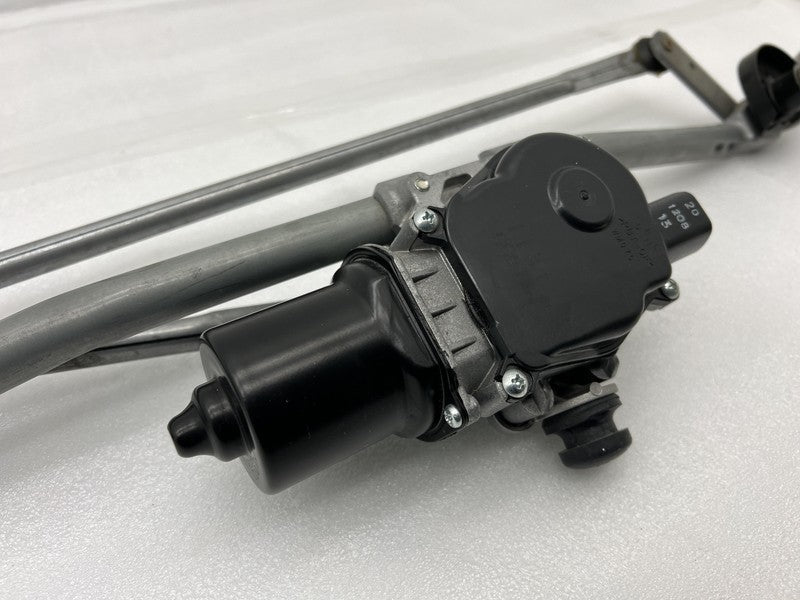 NA1P6737X 2016-2023 Mazda MX-5 Miata Front Windshield Wiper Motor & Linkage Assy NA1P6737X