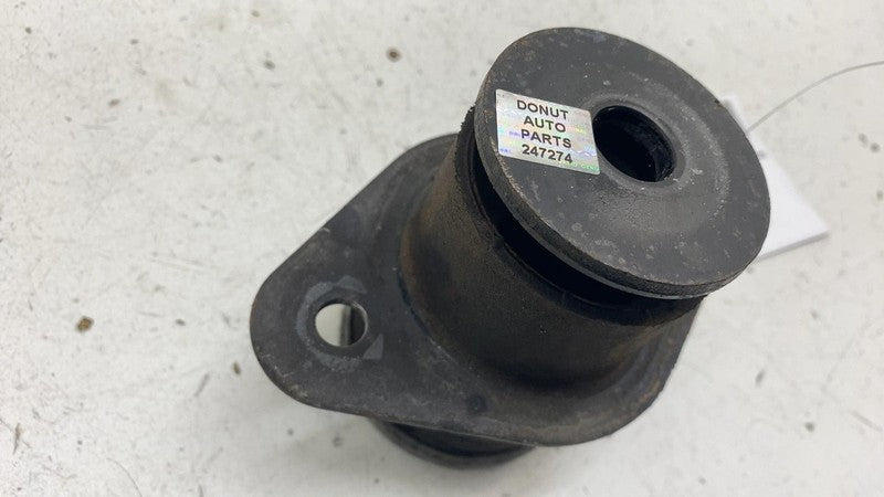 ⭕ 18-24 Lincoln Navigator Cabin Body Frame Mount Cushion Insulator 9L1