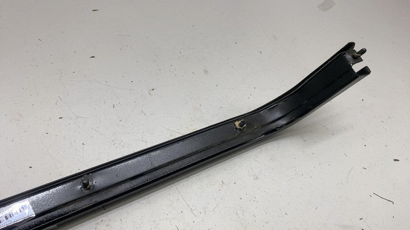 ⭕ 2017-2025 Chrysler Pacifica Rear Right Slide Door Center Roller Track Rail RH