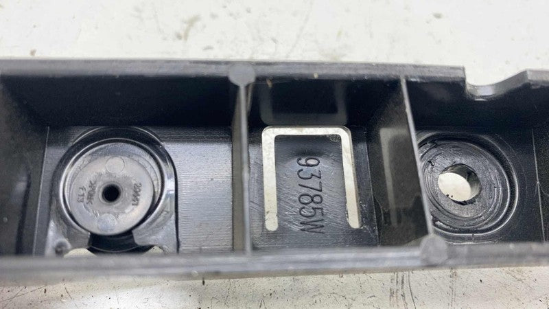 68229236AC ⭕ 2017-2025 Chrysler Pacifica Rear Right Bumper Fascia Mount Bracket 68229236AC