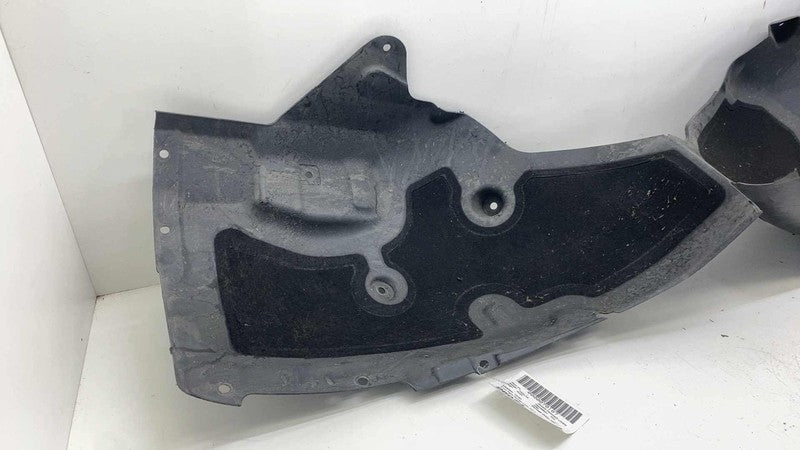 1081582-00-D ⭕ 18-23 Tesla Model 3 Front Right Wheel Fender Liner Splash Shield 1081582-00-D