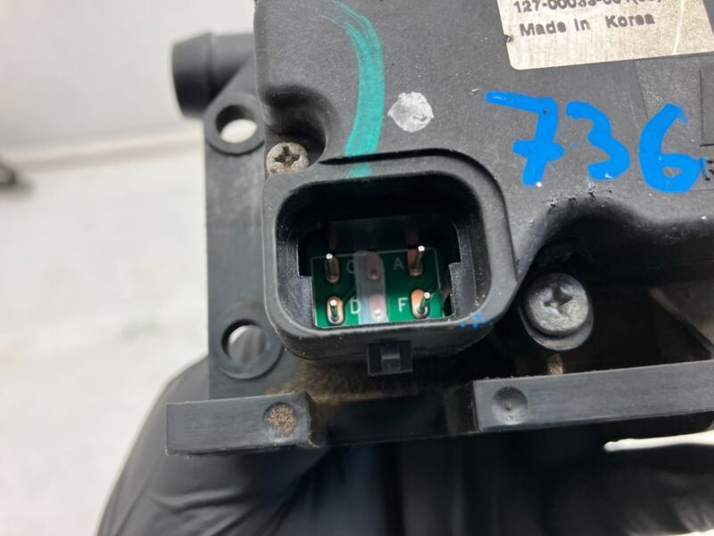 600737000B 2012-2020 Tesla Model S X Coolant Pump Cooling Valve Actuator 4-Way 6007370-00-B