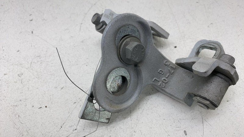 ⭕ 2013-2018 Ford C-Max Front Driver Side Door Hinge Closure Assist Left LH Assy