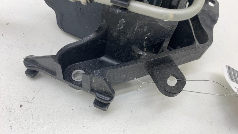1044745-00-B ⭕ 2017-2023 Tesla Model 3 M3 Anti-Lock Brake System ABS Pump Module 1044745-00-B