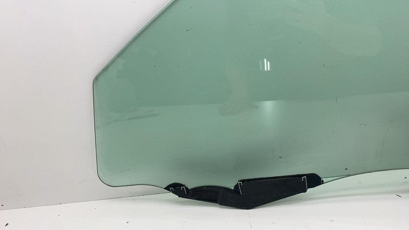 E9 43R-014955 ⭕ 2020-2021 Tesla Model Y Front Driver Side Door Window Glass Left (Single Pane)