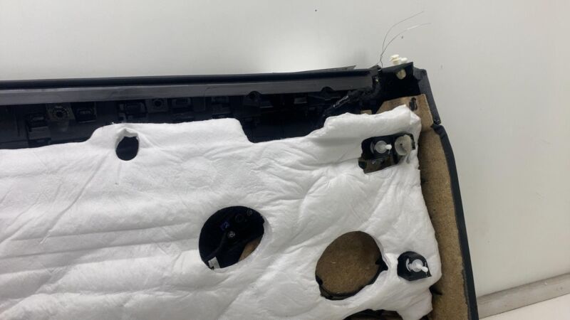 ⭕ 2024 2025 Tesla Model 3 Front Passenger Highland Door Panel Trim Card Right