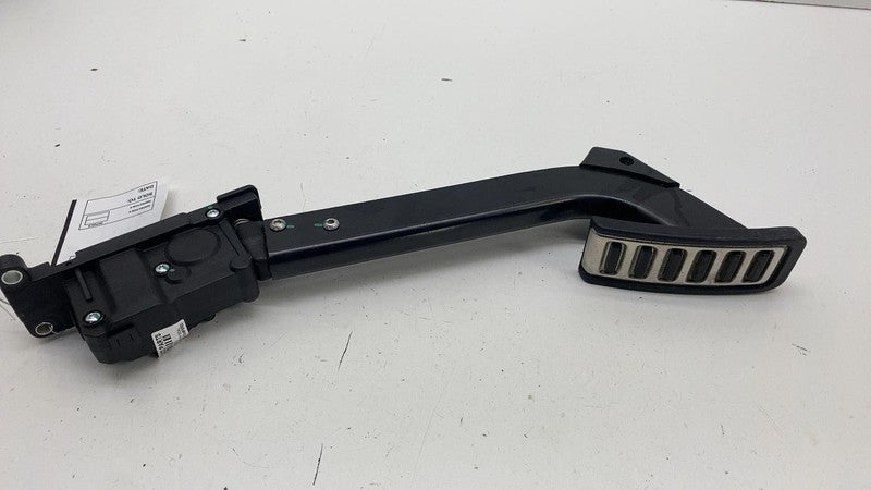 PT00002543 F ⭕ 2022 2023 2024 Rivian R1S R1T Accelerator Gas Foot Pedal w/ Sensor PT00002543F