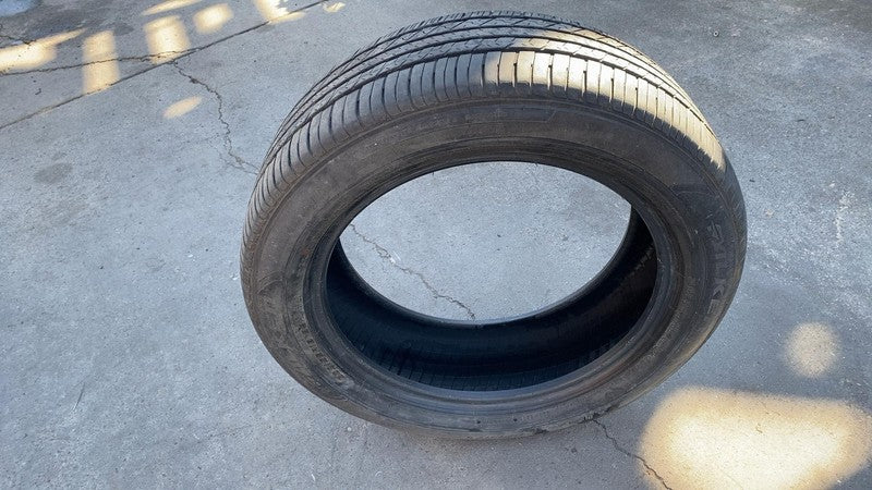 Tesla Model Wheel Rim Falken Radial Tubeless 225/55 A18 98H Tire