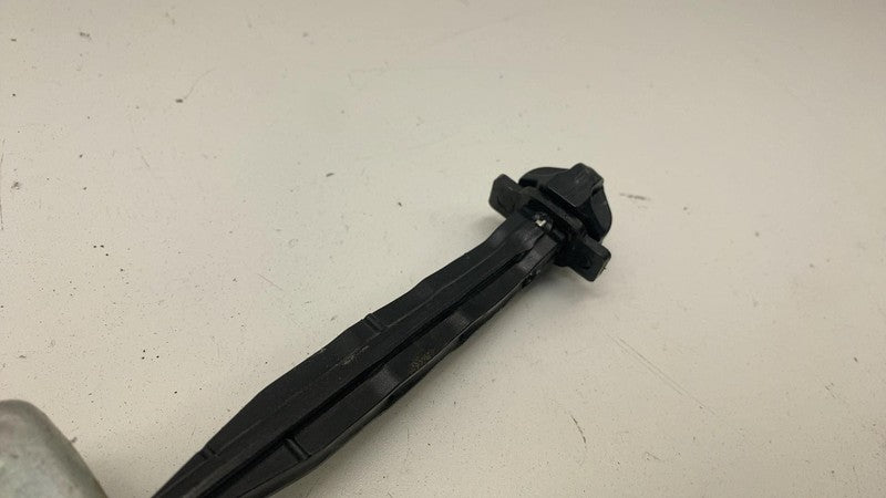 ⭕ 2016 Chevrolet Silverado 1500 Driver Side Door Check Strap Stop Stop