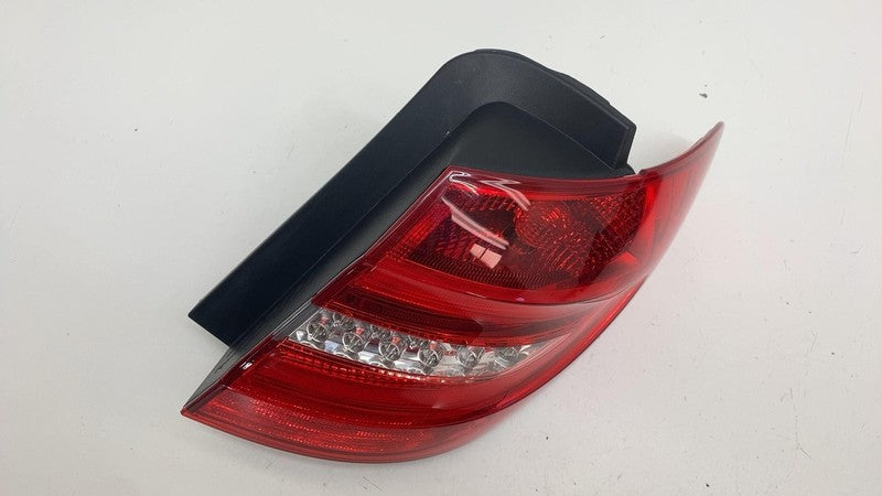 ⭕13-14 Mercedes-Benz B Electric Drive Rear Right Outer Tail Light RH A