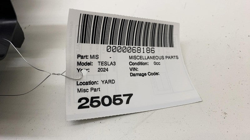 ⭕ 24 25 Model 3 M3 Rear Console Deck Shelf Package Tray Trim Panel 175