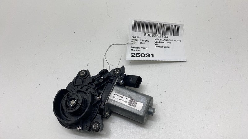 ⭕ 2018-2024 Porsche Cayenne Front Left Power Door Close Assist Motor 4