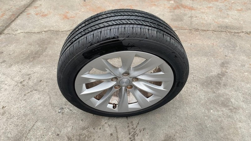 ⭕ 16-20 Model S MS Wheel Rim 19x8.0+40MM + Goodyear Tire 245/45R19 105