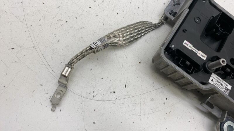 158399103C ⭕ 21-24 Tesla Model 3 Y Front Vehicle Electronic Controller Module 1583991-03-C