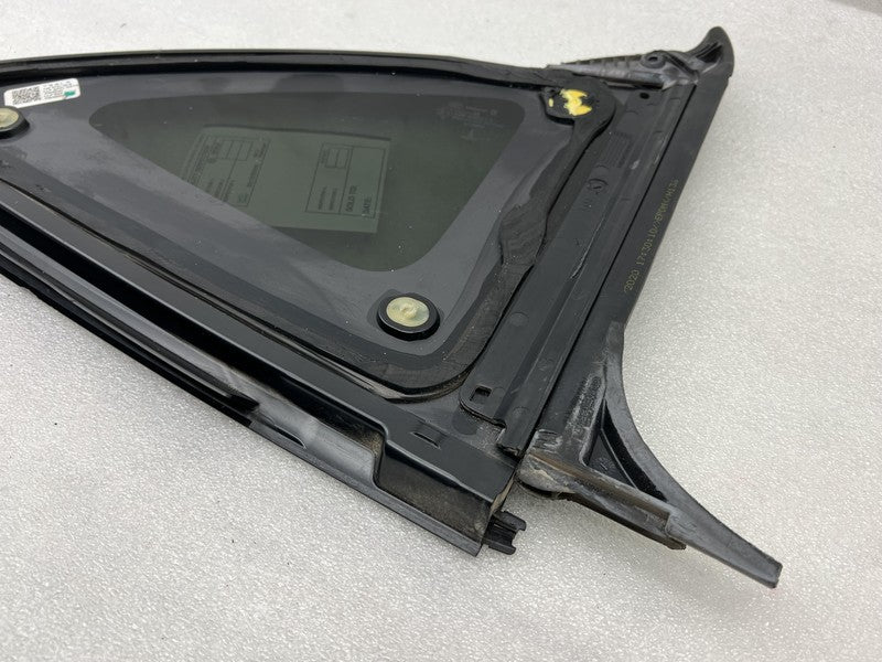 1495741 00 E 2020-2023 Tesla Model Y Rear Passenger Side Quarter QTR Window Glass Right Assy