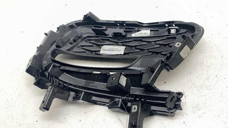 ⭕ 21-25 Chrysler Pacifica Front Driver Side Fog Light Lamp Cover Cap 9